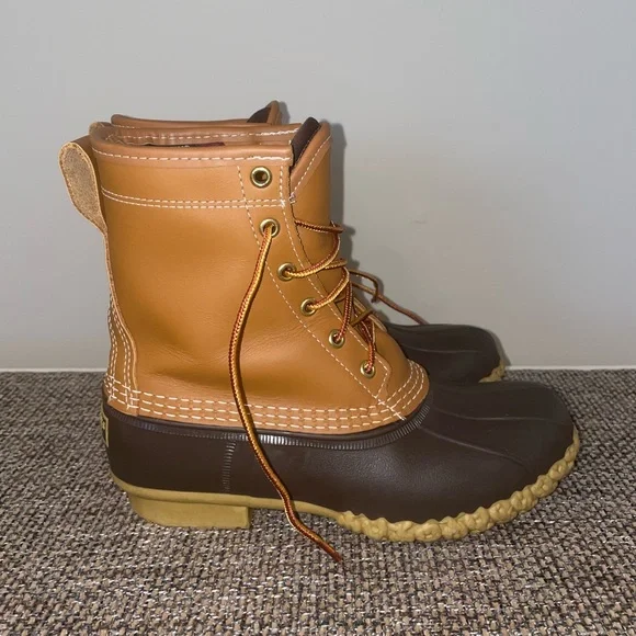 L.L.Bean Women’s Bean Boots, 8" GORE-TEX/Insulated - Picture 3 of 8